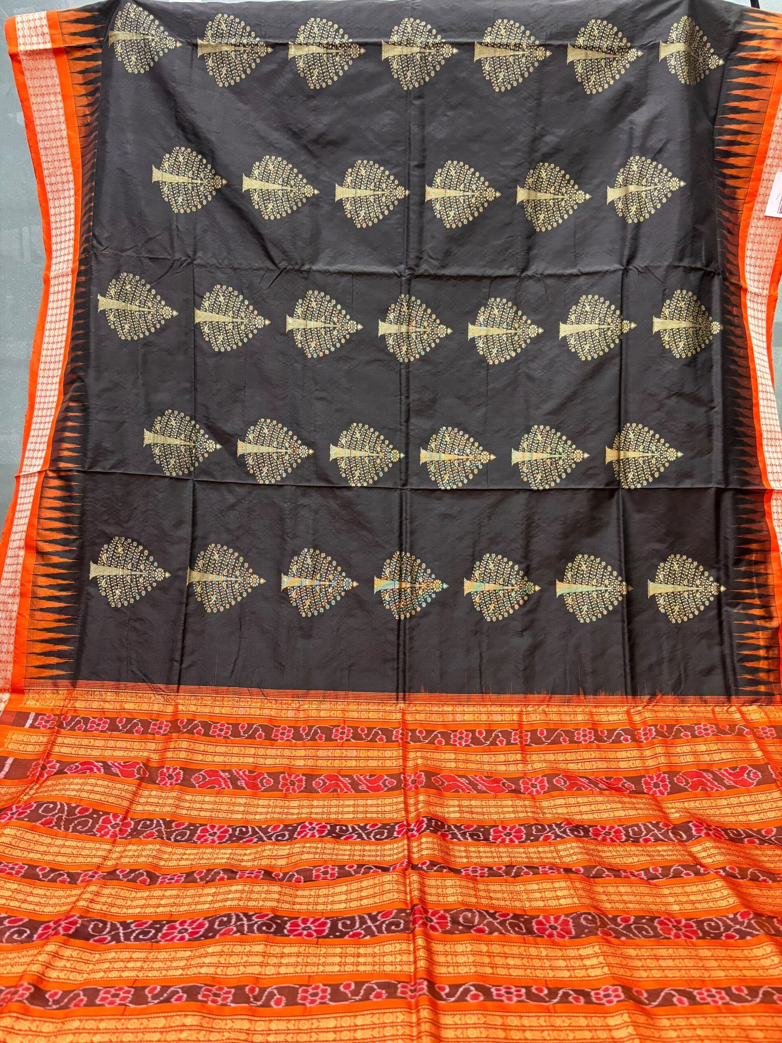Bomkai saree